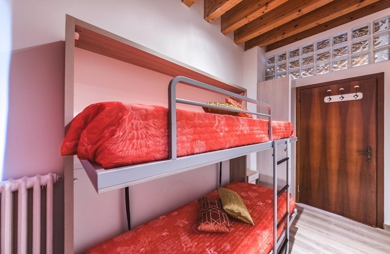 Ca' Teatro Vecchio Apartment Venice Luaran gambar
