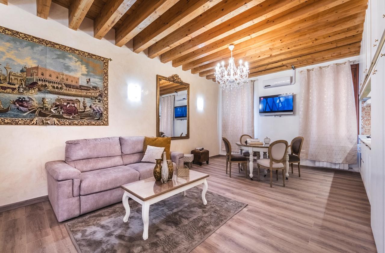 Ca' Teatro Vecchio Apartment Venice Luaran gambar
